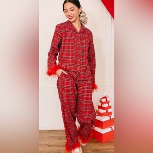 Ivy City Co - Benjamin in holiday plaid( fur trim missing)